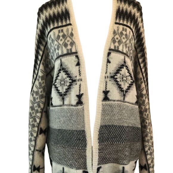 Aeropostale Black & White Cardigan - Picture 2 of 3